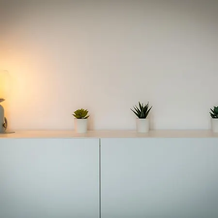 Emergence - Beautiful For 2 People Balcony And Garage Apartamento *