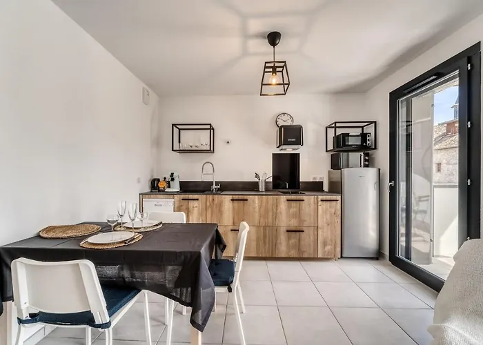 Lägenhet Emergence - Beautiful For 2 People Balcony And Garage Annecy