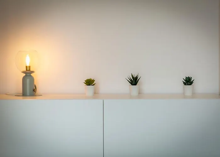 Emergence - Beautiful For 2 People Balcony And Garage Lägenhet *